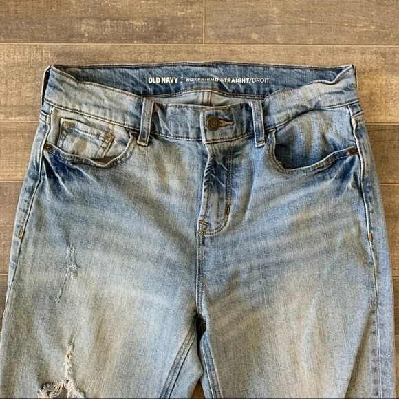 Old Navy Jeans Distressed Boyfriend Straight Leg Light Wash Size 4 Tall - Picture 4 of 10